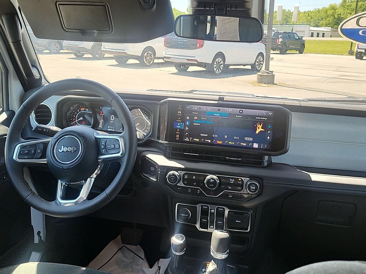 2025 Jeep Wrangler Sahara