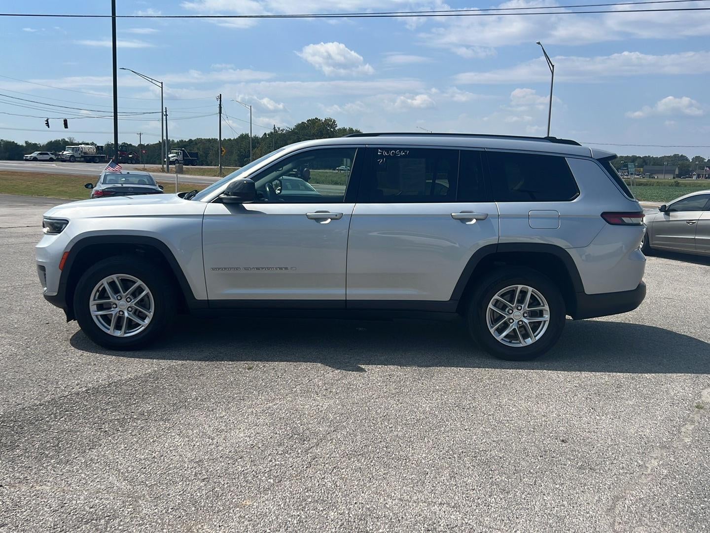 2021 Jeep Grand Cherokee L Laredo