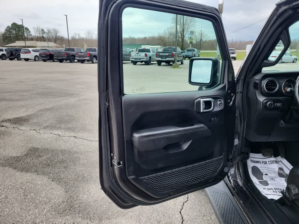 2021 Jeep Gladiator Overland