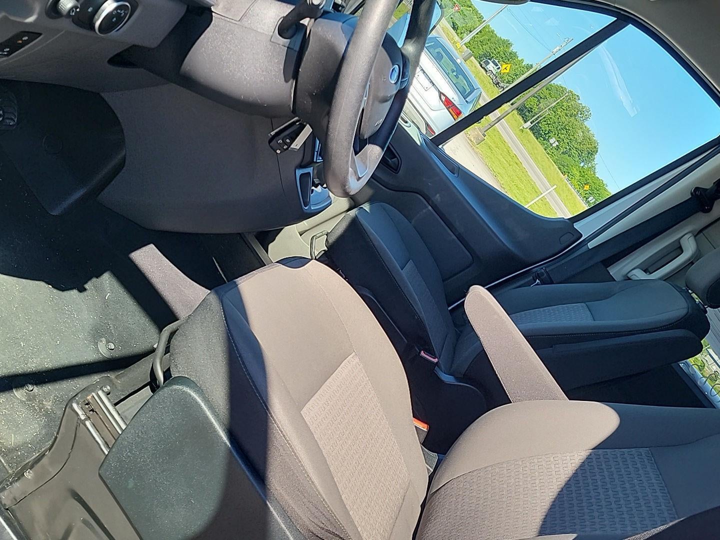 2023 Ford Transit 350 XLT