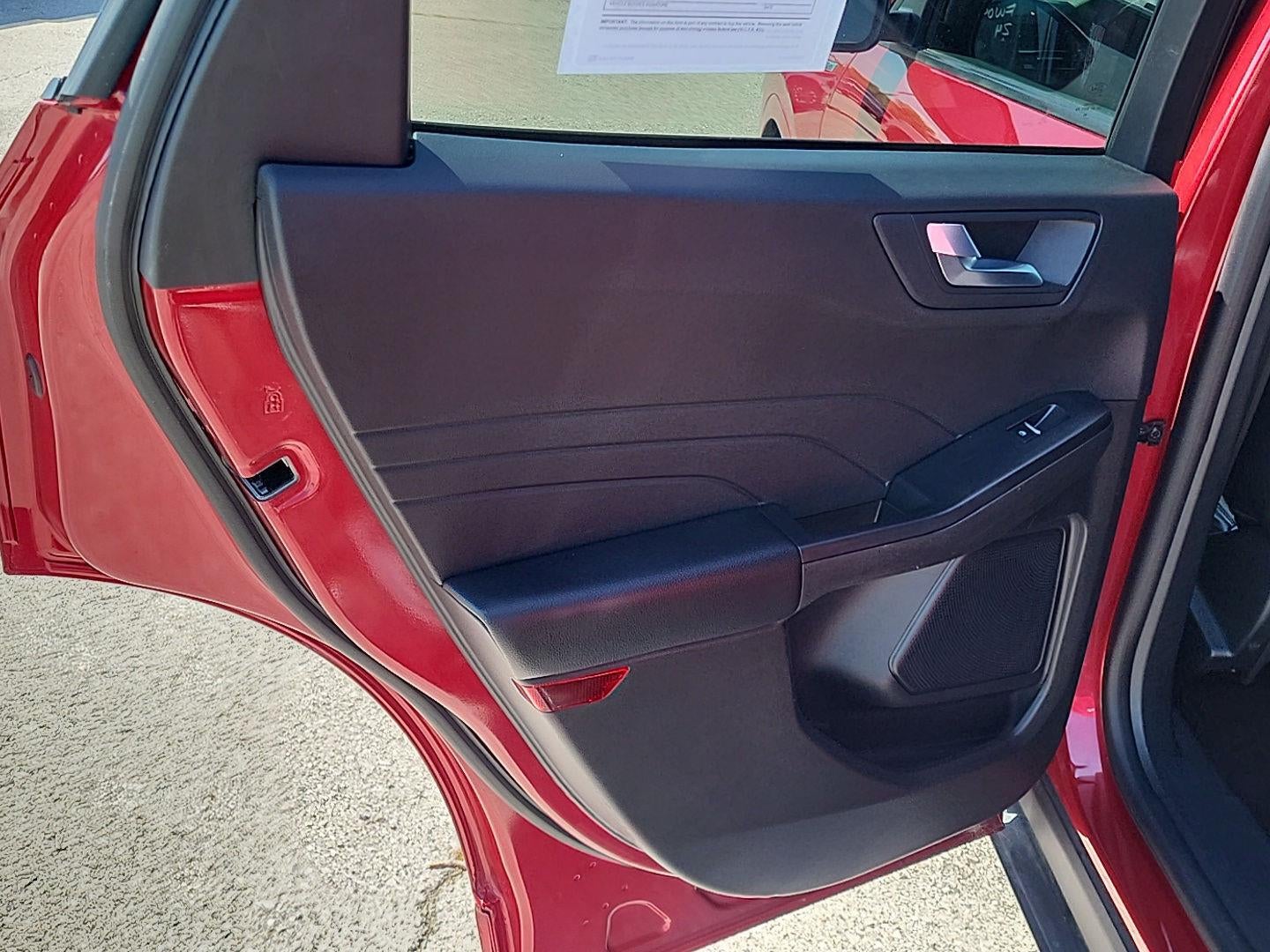2024 Ford Escape ST-Line - Photo 18