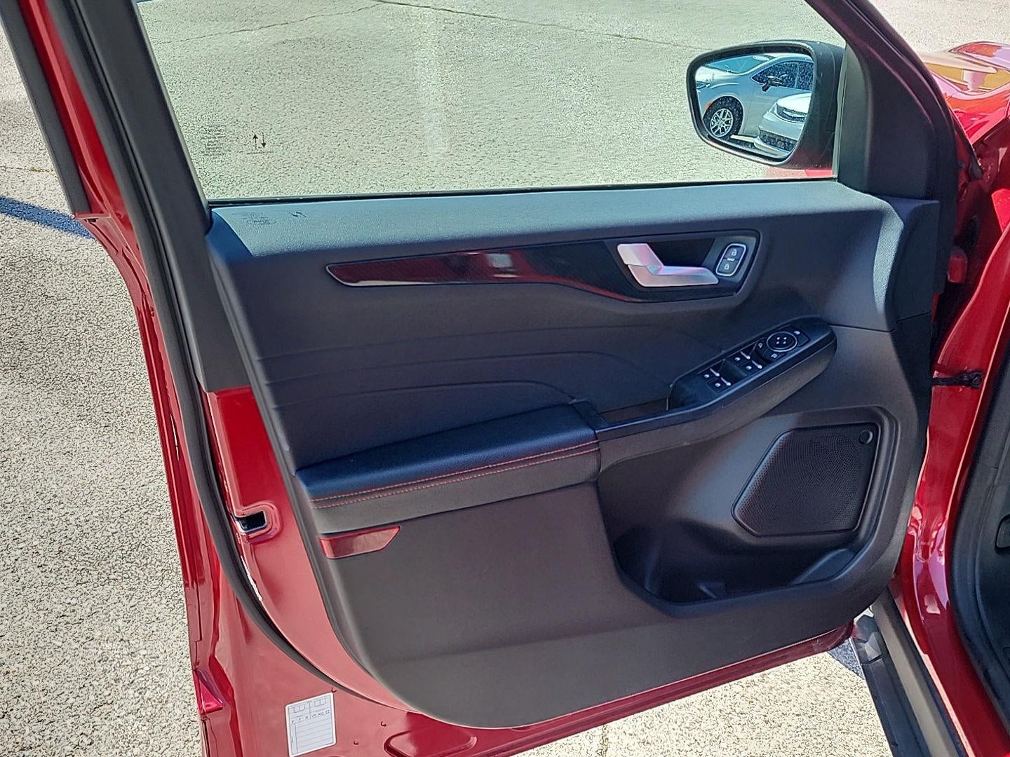 2024 Ford Escape ST-Line - Photo 20