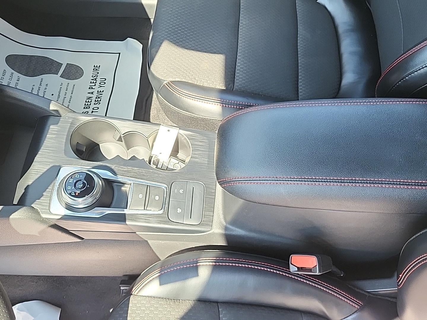 2024 Ford Escape ST-Line - Photo 22