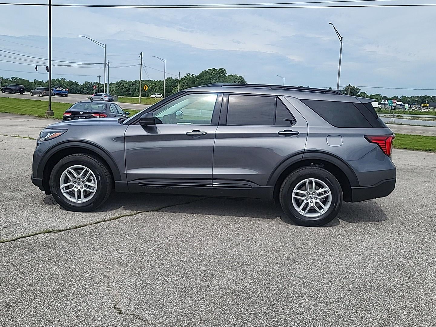 2026 Ford Explorer Active w/200A Pkg