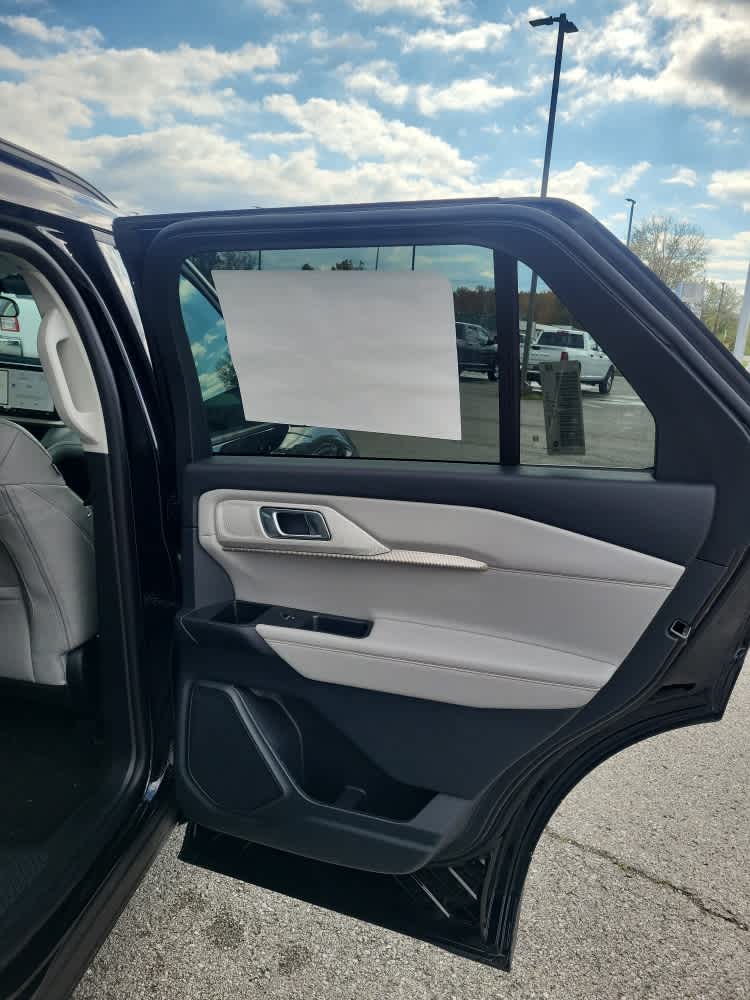 2026 Ford Explorer Active w/100A Pkg