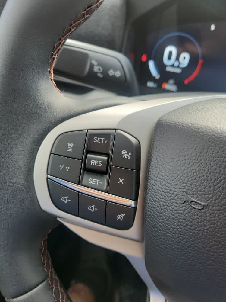 2026 Ford Explorer Active w/100A Pkg