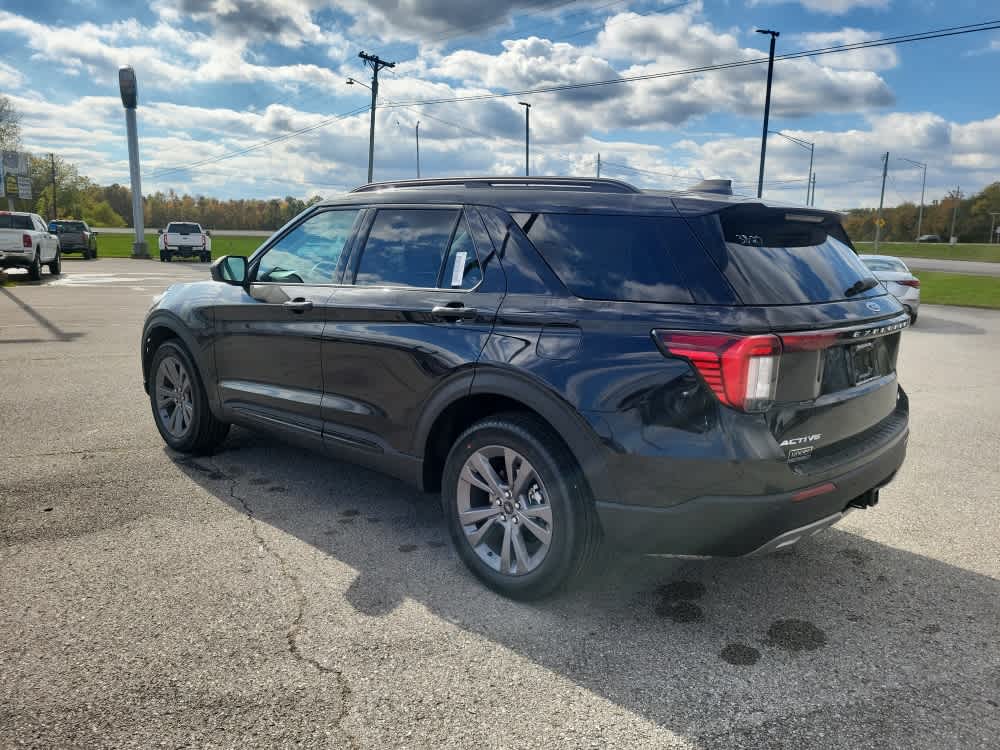 2026 Ford Explorer Active w/100A Pkg
