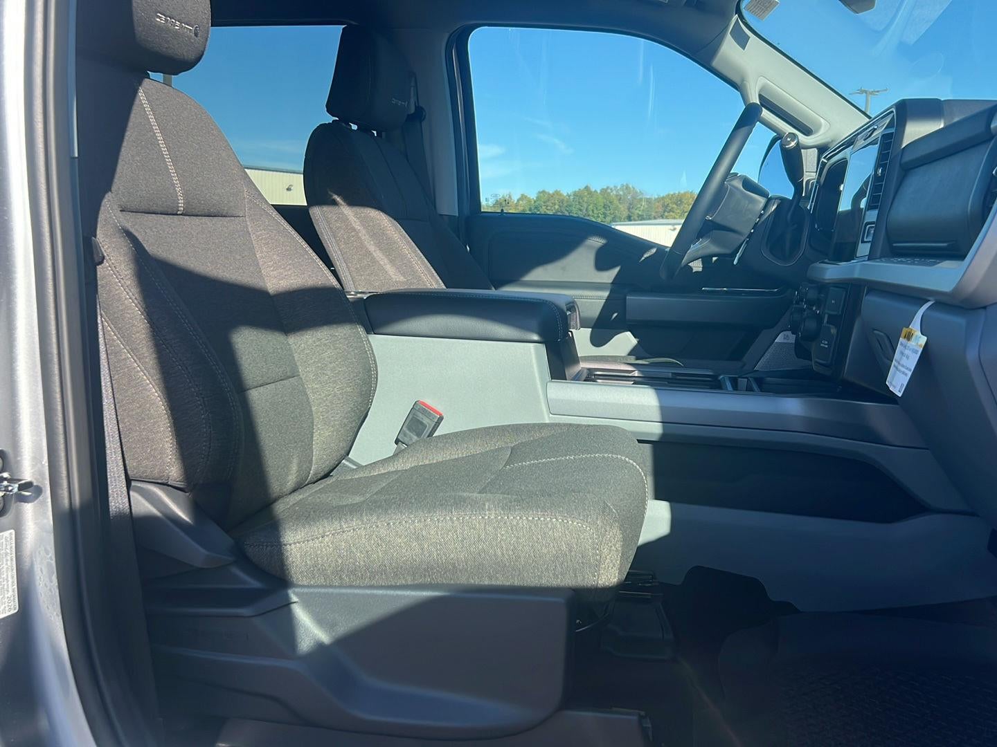 2027 Ford Super Duty F-250 Srw XLT