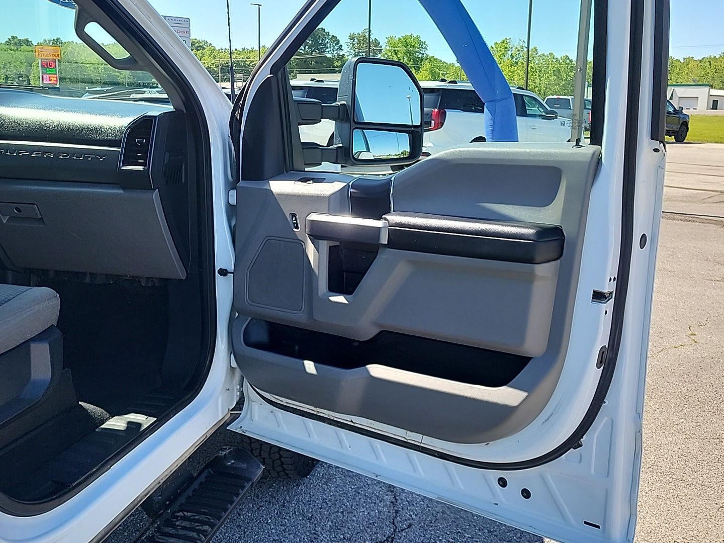 2022 Ford Super Duty F-350 DRW XLT