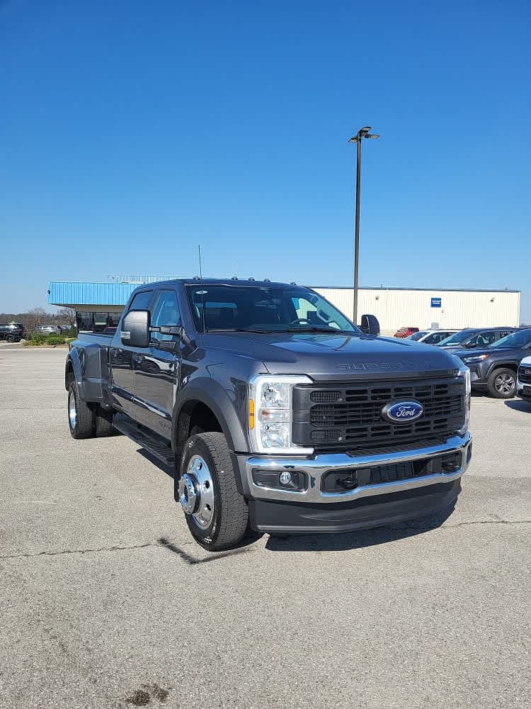 2026 Ford Super Duty F-450 Pickup XL