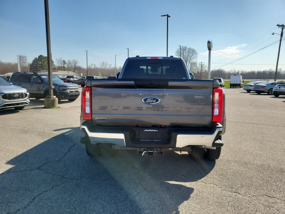 2026 Ford Super Duty F-450 Pickup XL