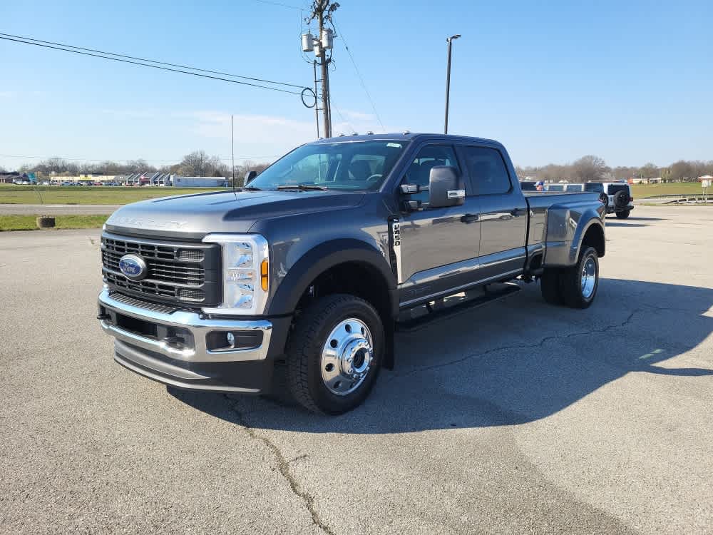 2026 Ford Super Duty F-450 Pickup XL