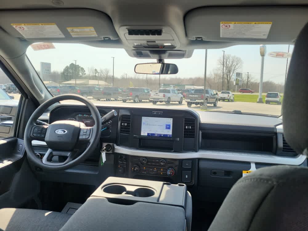 2026 Ford Super Duty F-450 Pickup XL