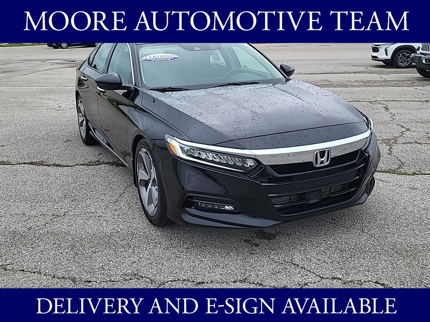 2018 Honda Accord 1.5T Touring Auto's photo