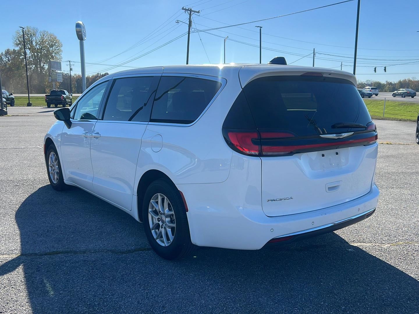 2024 Chrysler PACIFICA TOURING L