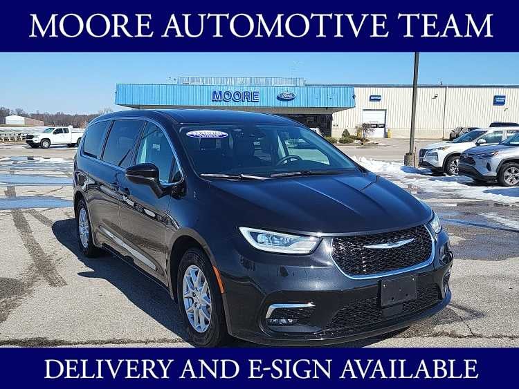 2023 Chrysler Pacifica Touring L