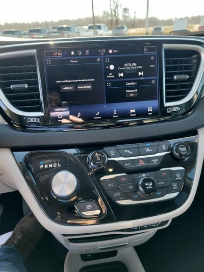 2023 Chrysler PACIFICA TOURING L