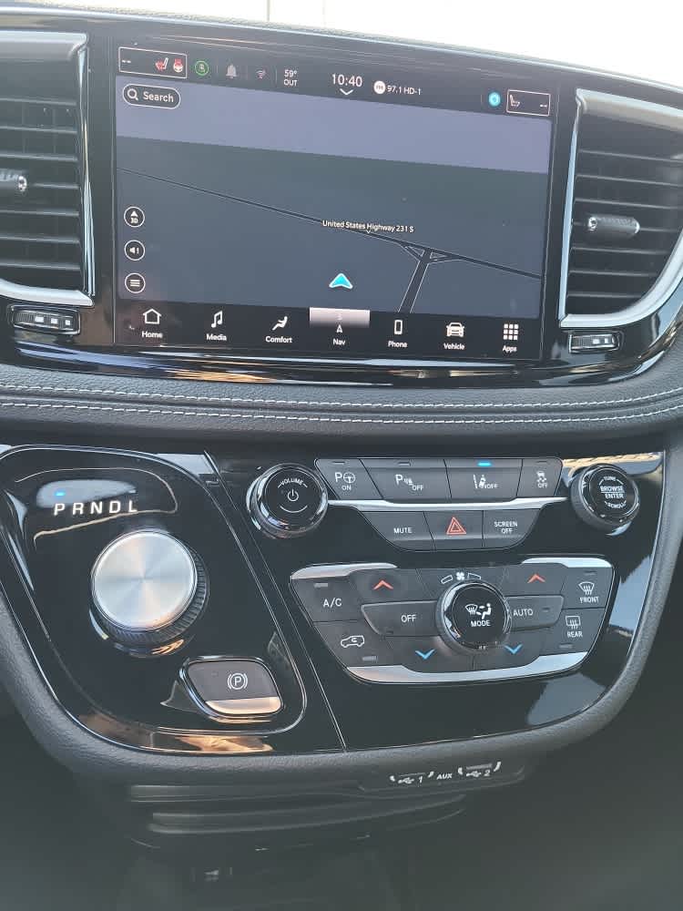 2024 Chrysler Pacifica Hybrid Hybrid S Appearance Pkg