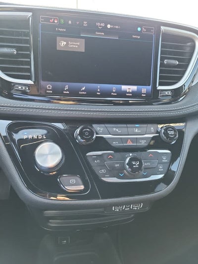 2024 Chrysler Pacifica Hybrid Hybrid S Appearance Pkg