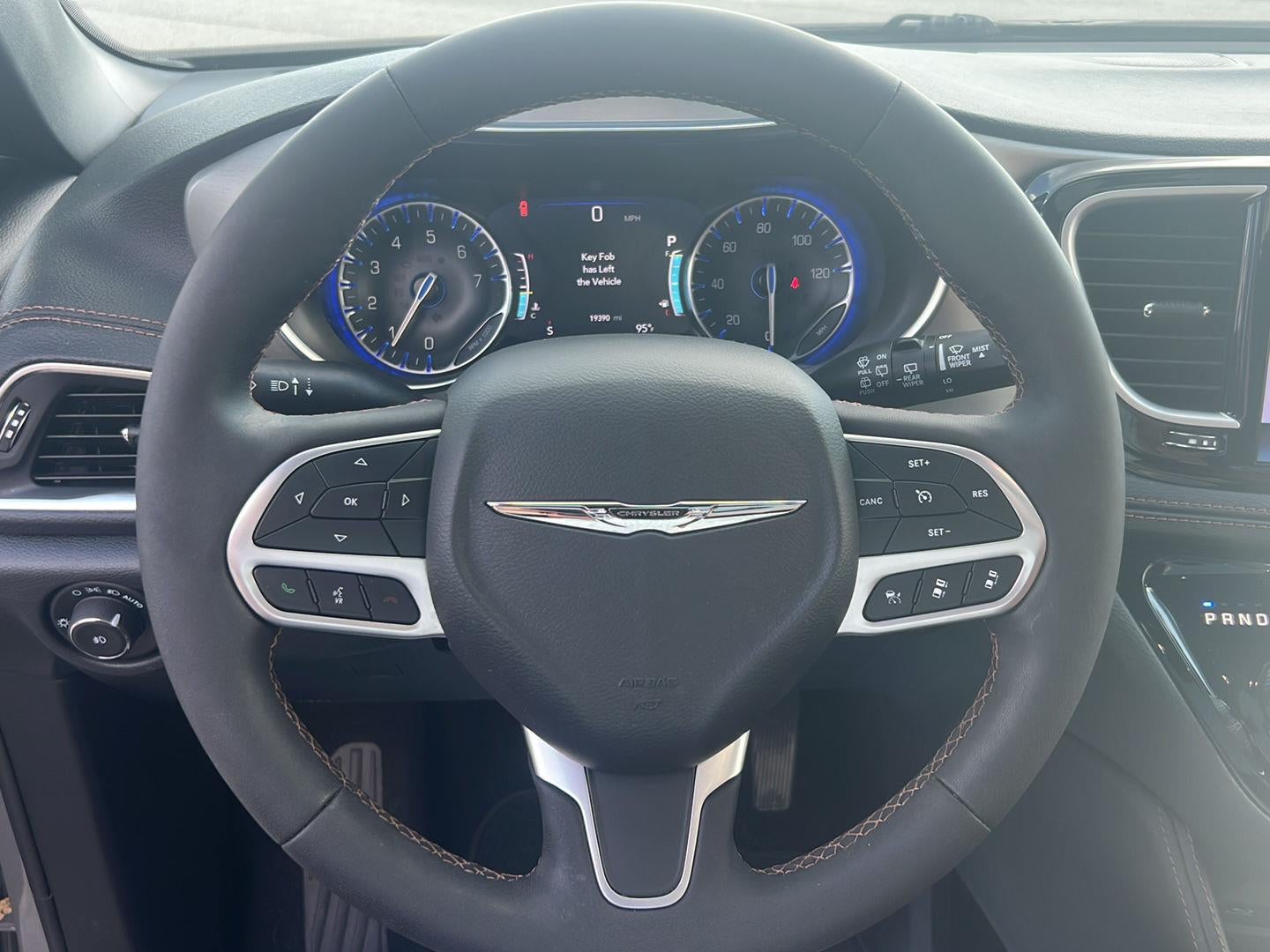 2025 Chrysler Pacifica Pinnacle