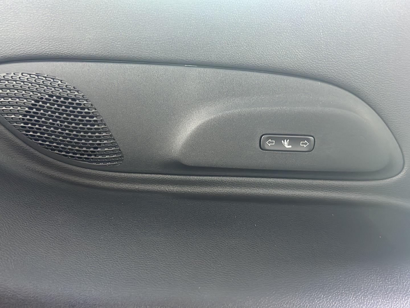 2025 Chrysler Pacifica Pinnacle