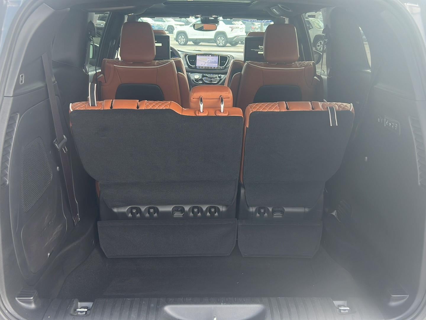 2025 Chrysler Pacifica Pinnacle