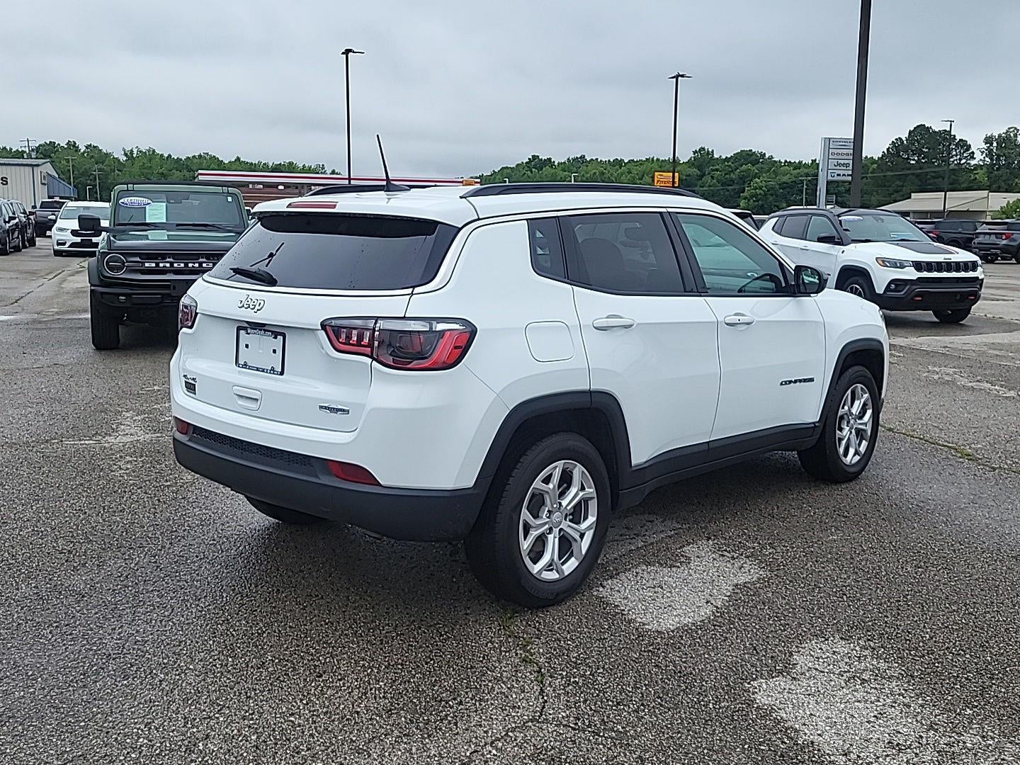 2024 Jeep Compass Latitude