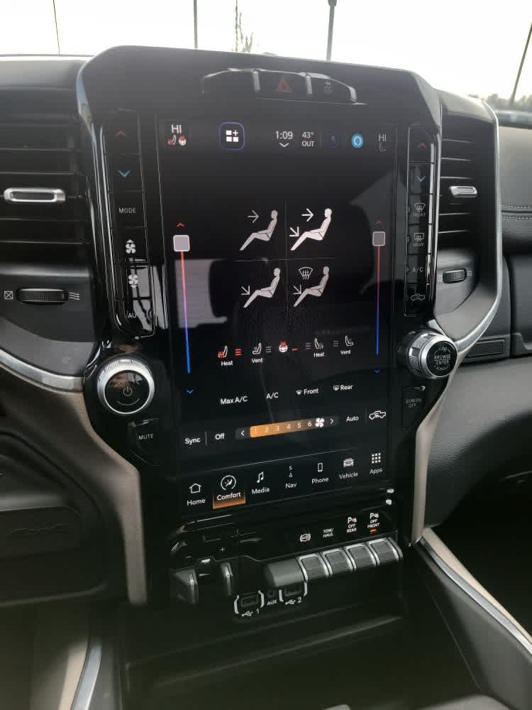 2024 RAM 2500 Laramie