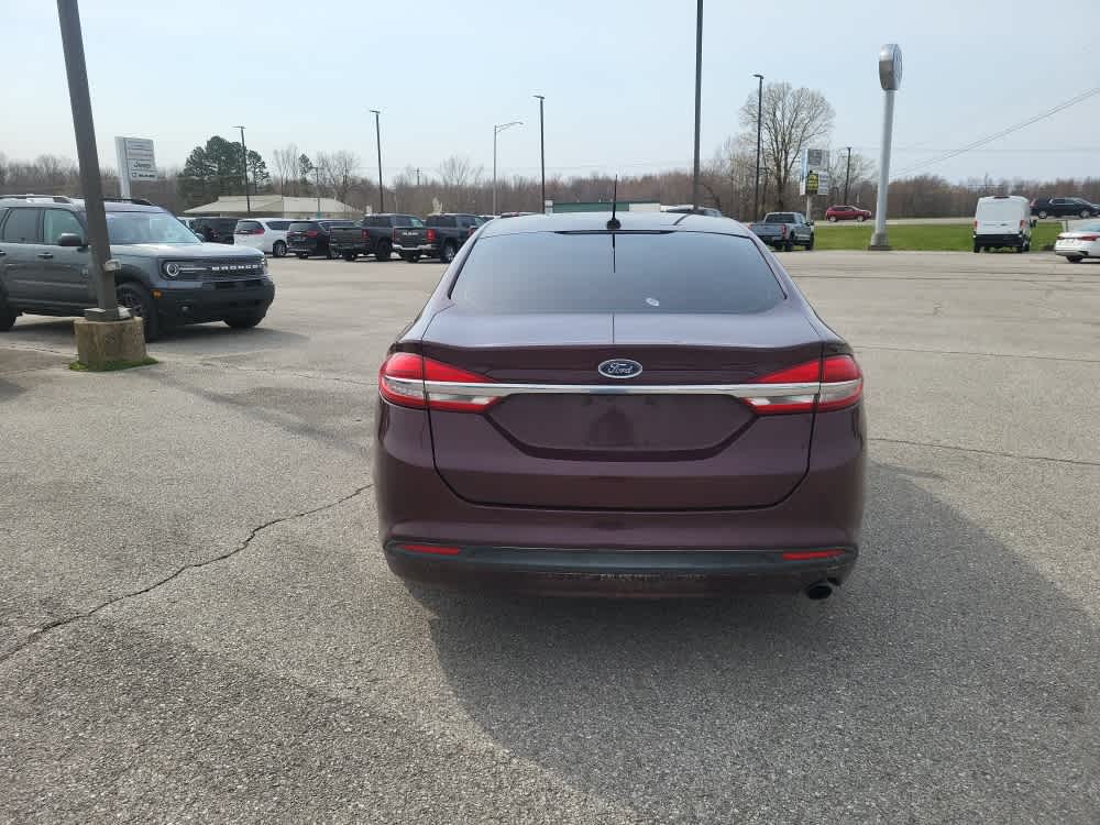 2017 Ford Fusion SE