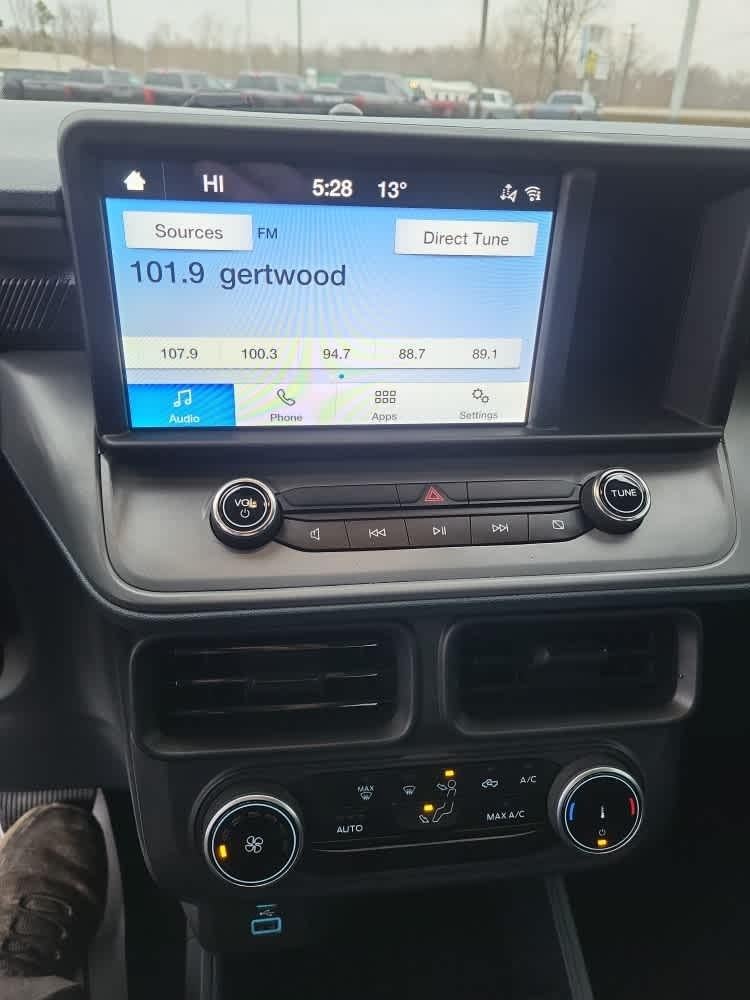 2024 Ford Maverick XL