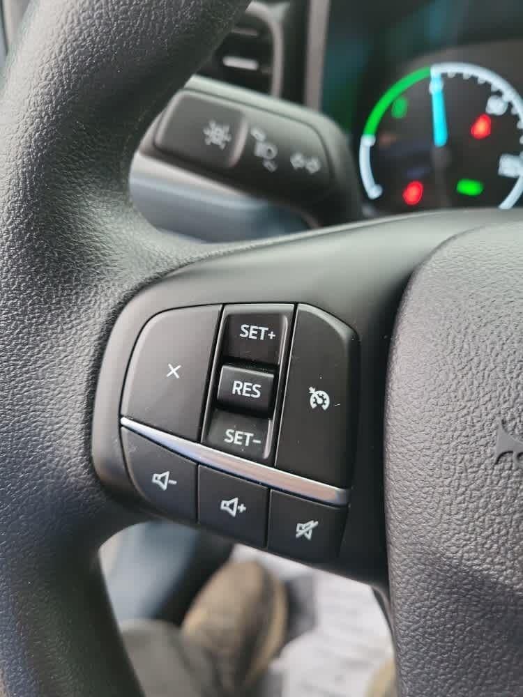 2024 Ford Maverick XL