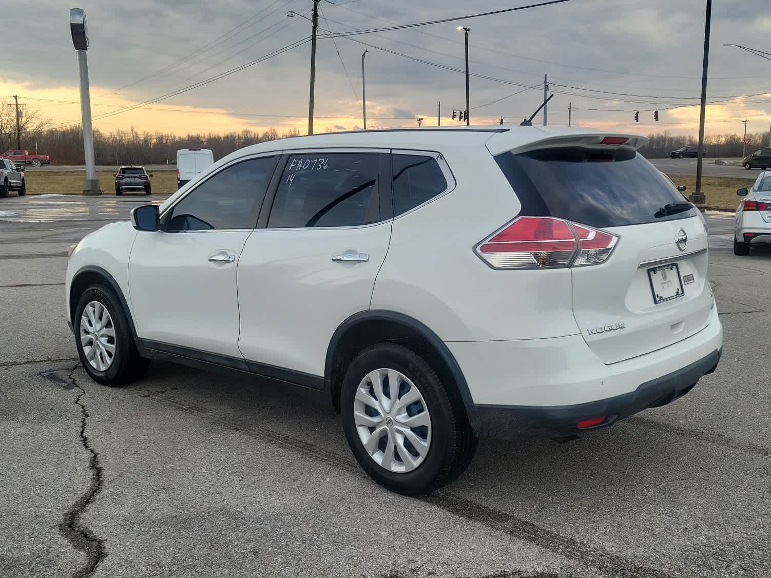 2014 Nissan Rogue S