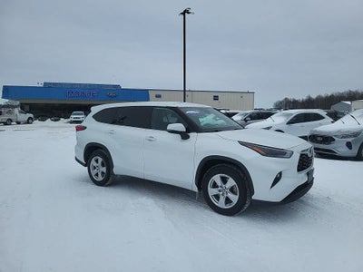 2023 Toyota Highlander LE