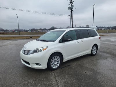 2016 Toyota Sienna Limited Premium 7-Passenger