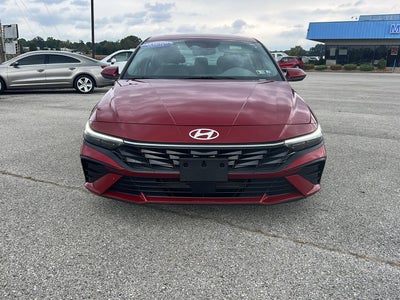 2025 Hyundai Elantra SEL Convenience