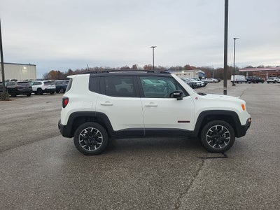 2023 Jeep Renegade Trailhawk