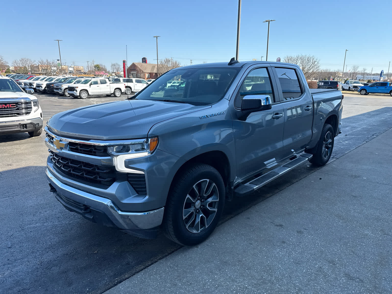 2023 Chevrolet Silverado 1500 LT