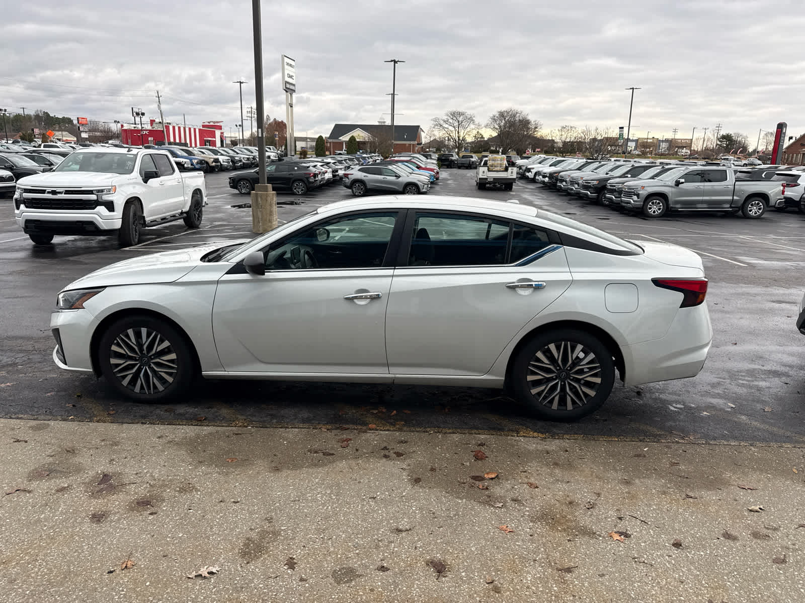 2025 Nissan Altima SV