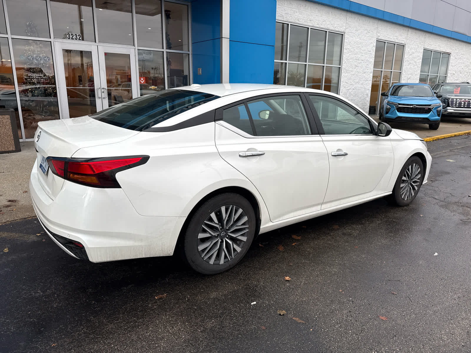 2025 Nissan Altima SV