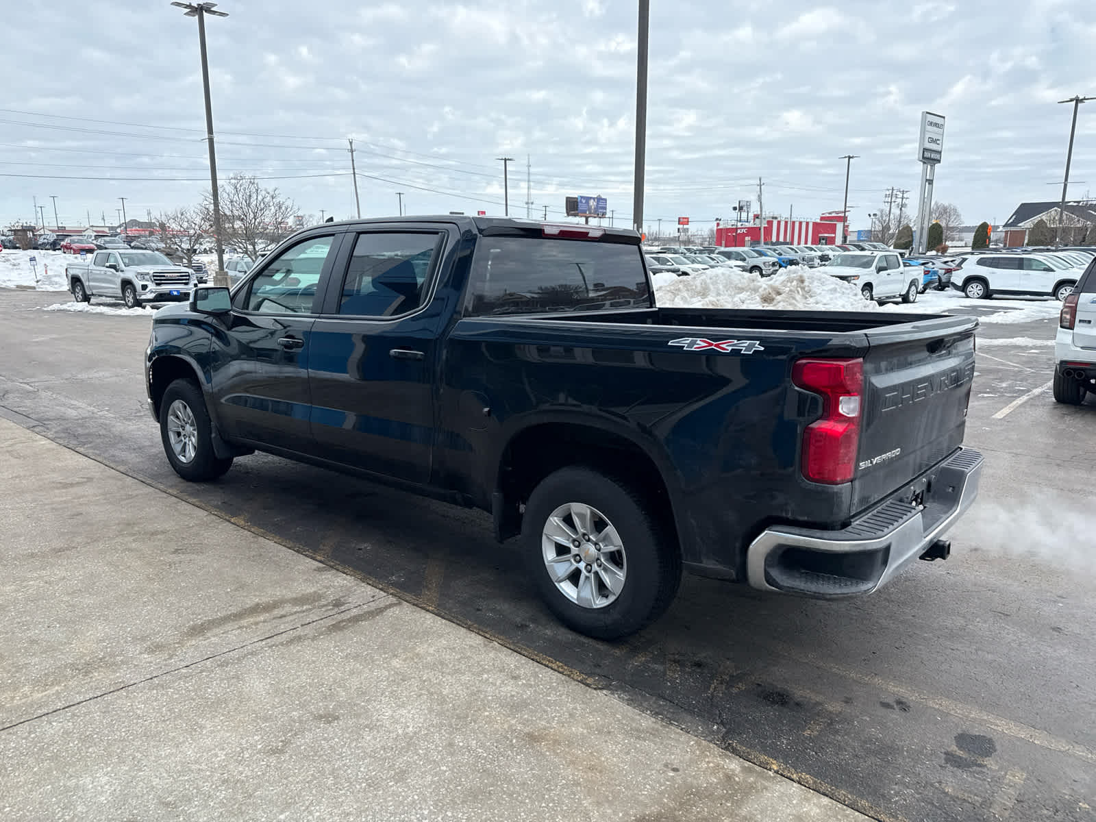 2025 Chevrolet Silverado 1500 LT