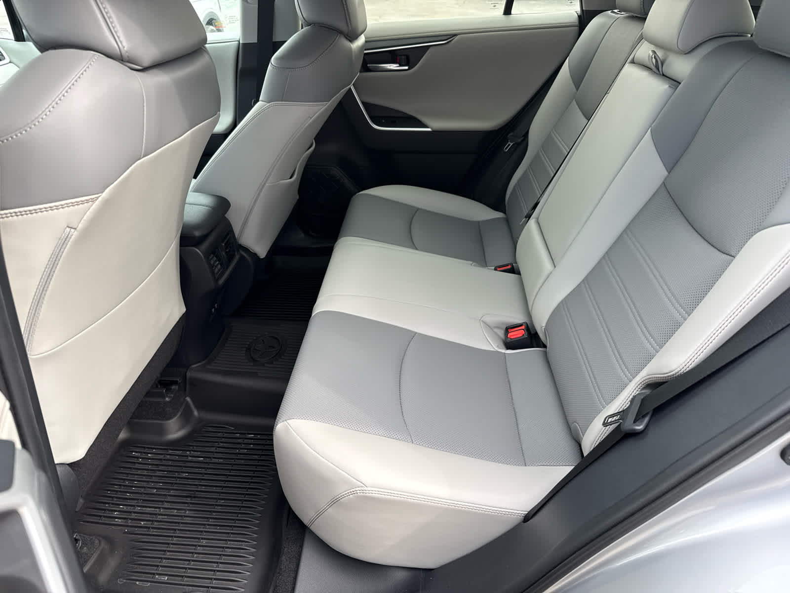 2020 Toyota RAV4 Limited