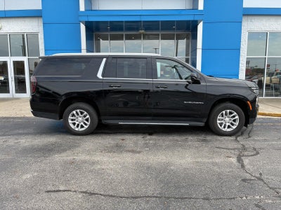 2025 Chevrolet Suburban LT