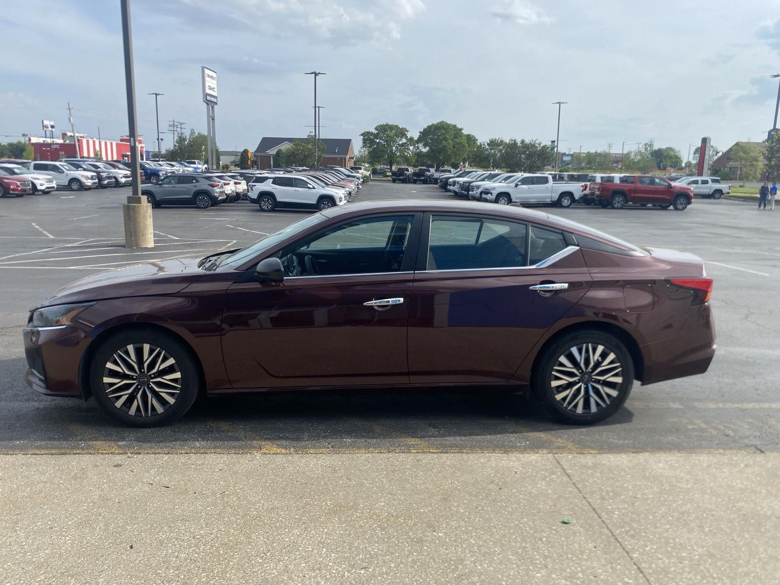 2024 Nissan Altima 2.5 SV