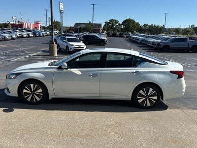 2020 Nissan Altima 2.5 SV
