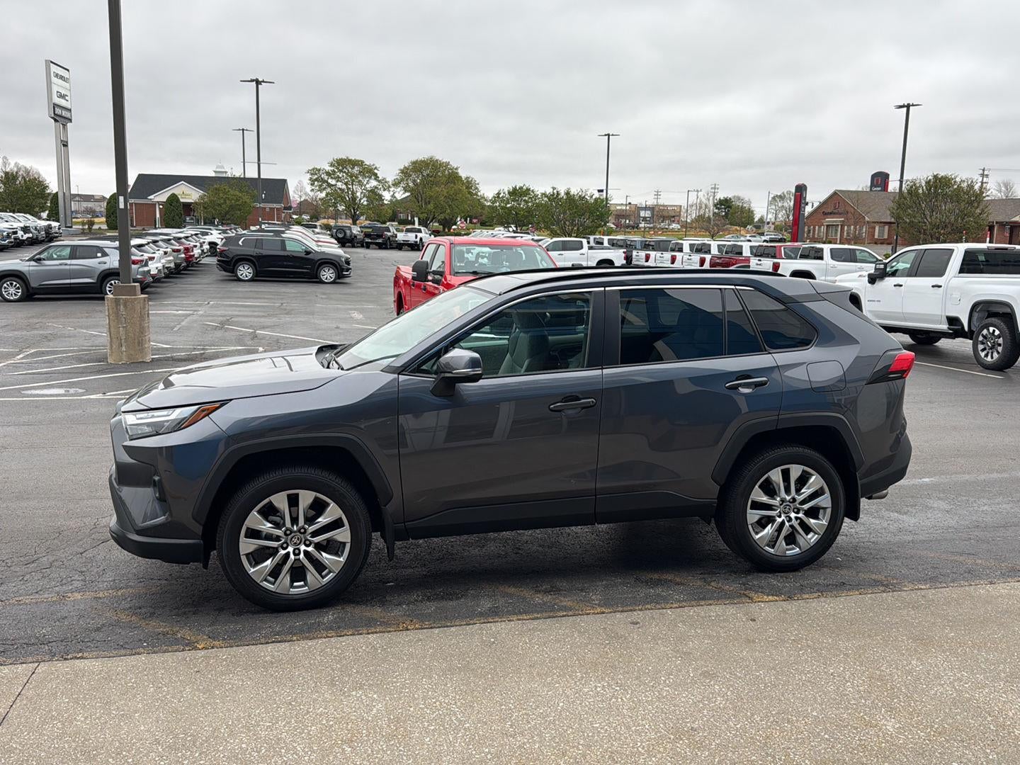 2024 Toyota RAV4 XLE Premium