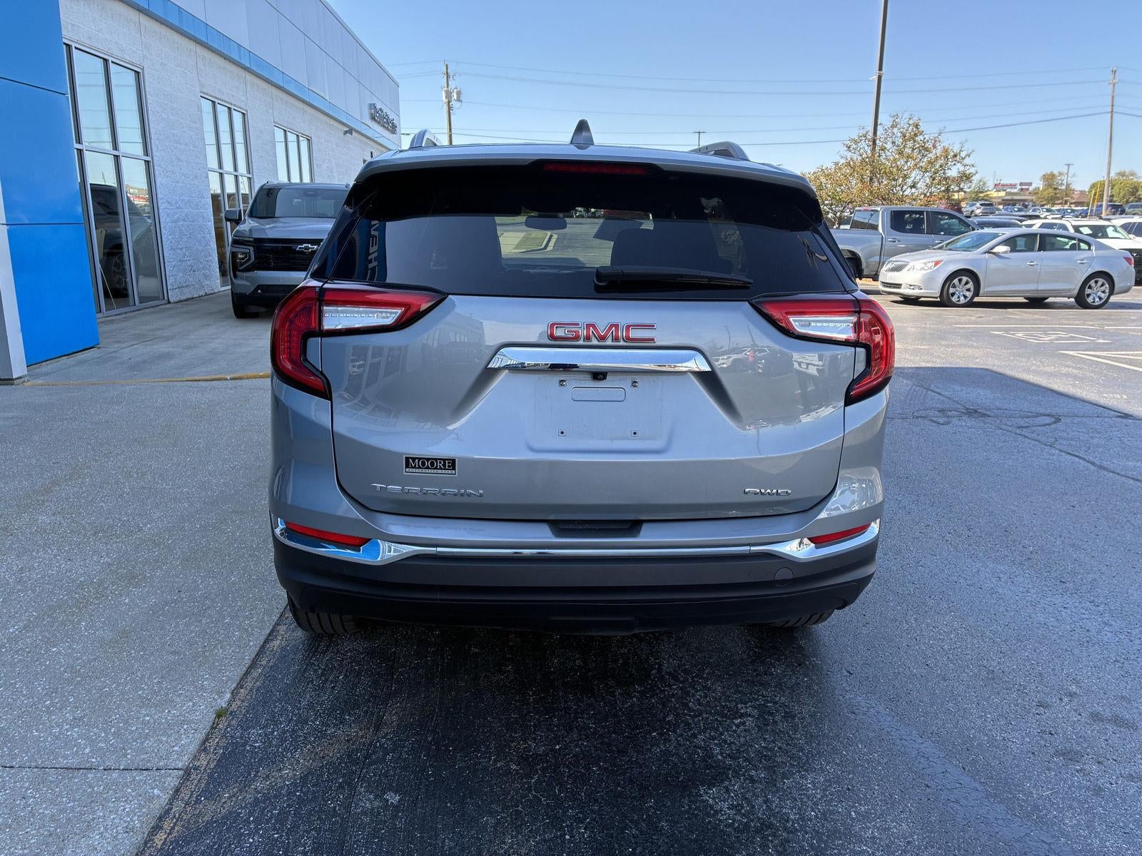2024 GMC Terrain SLT