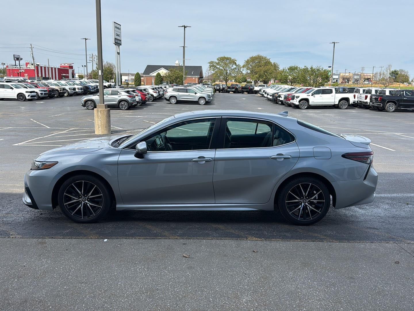 2024 Toyota Camry SE