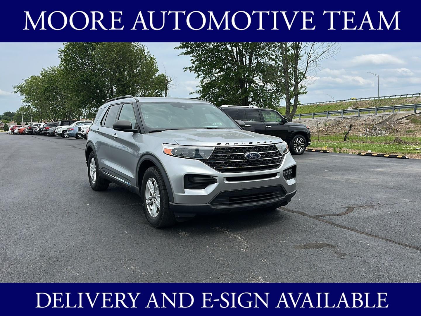 2020 Ford Explorer XLT RWD's photo