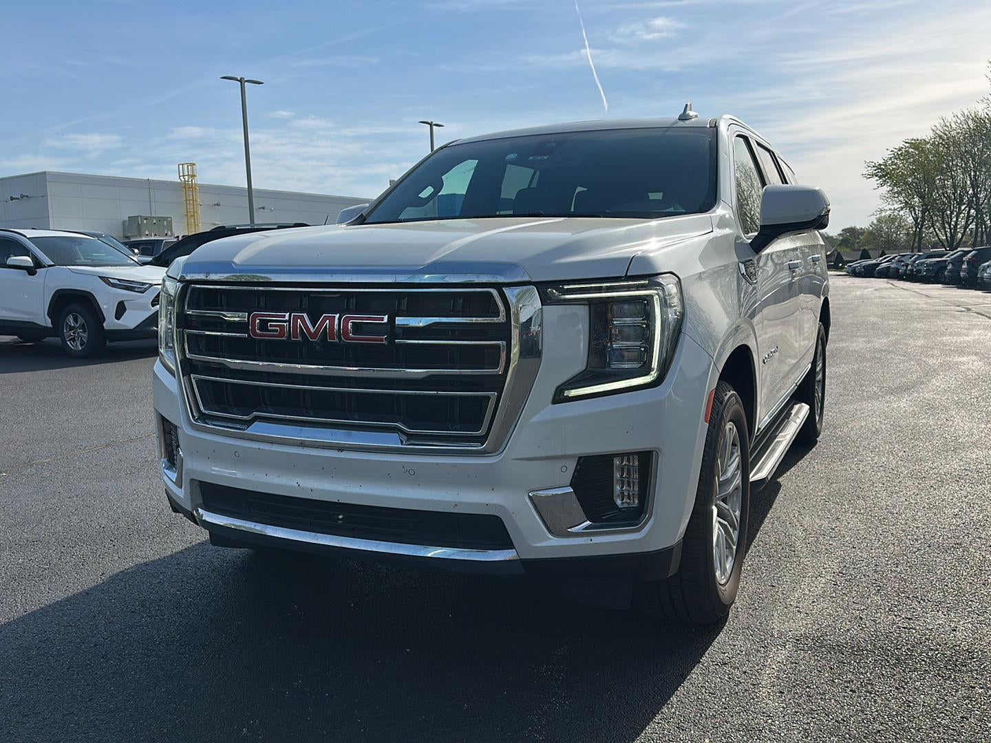2022 GMC Yukon SLT