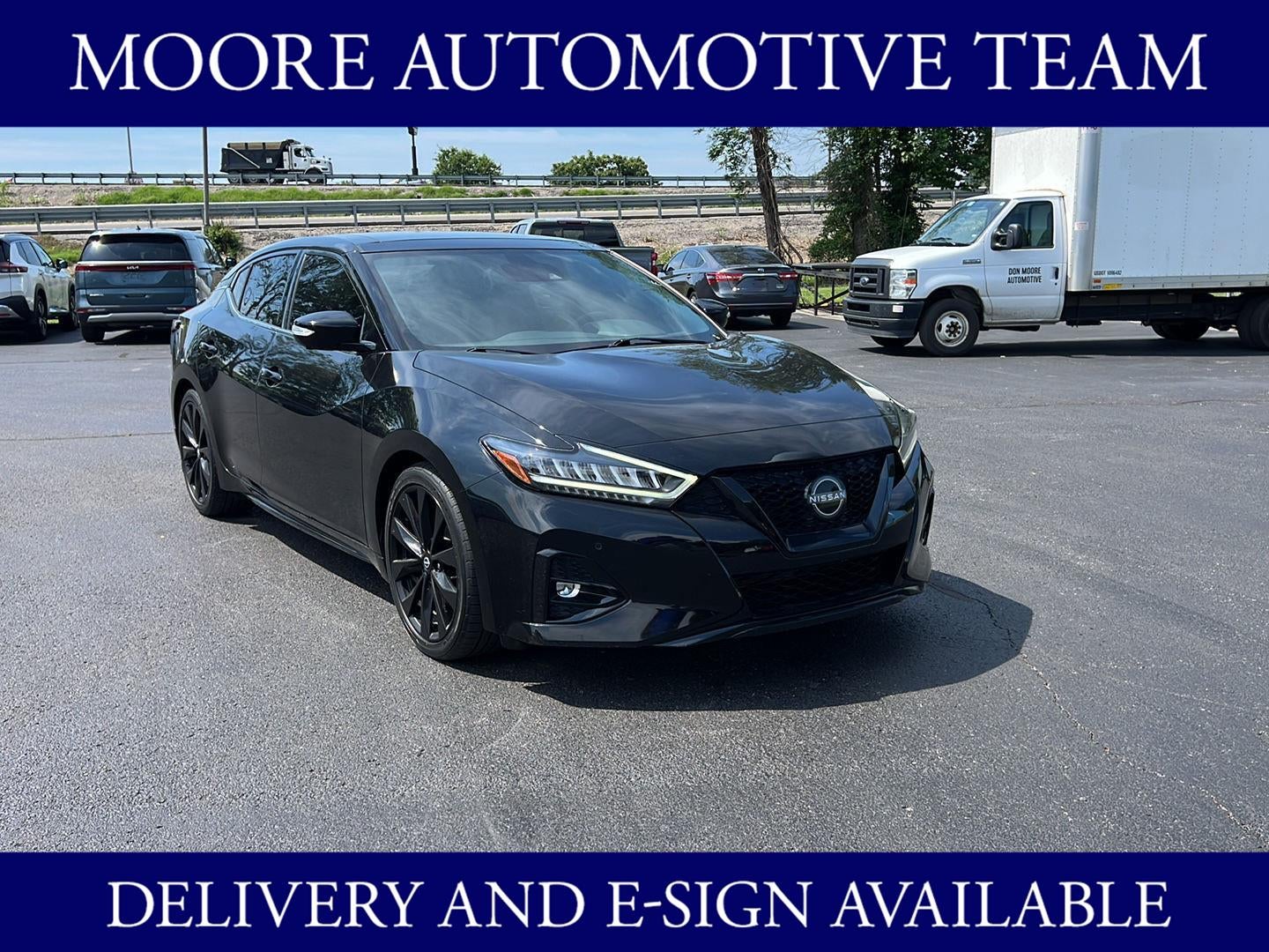2023 Nissan Maxima SR's photo